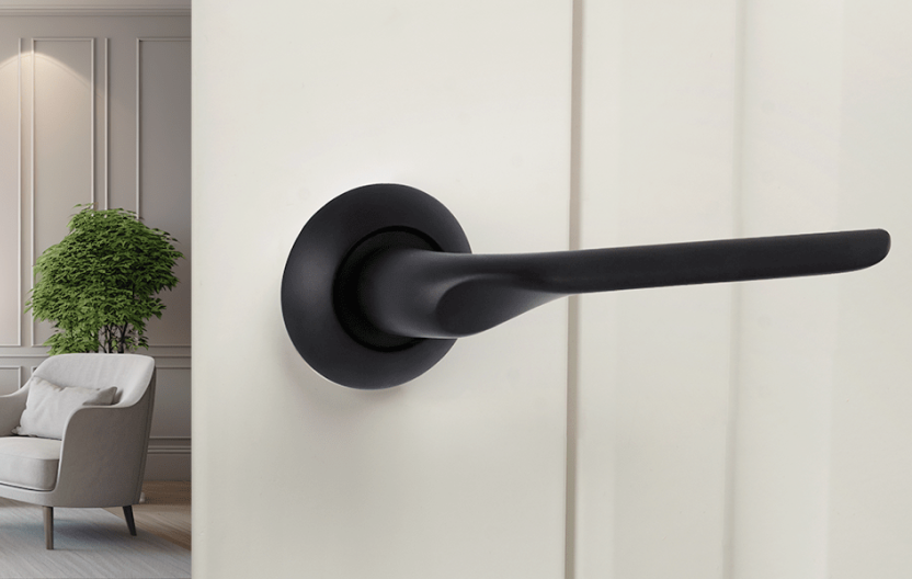 Zárak és kiegészítők Zárak és kiegészítők